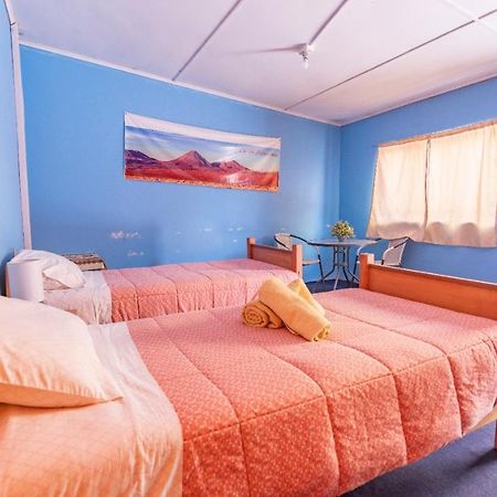 Hostal Nuevo Sol Y Viento Hostel ซานเปโดร เด อาตากามา ภายนอก รูปภาพ