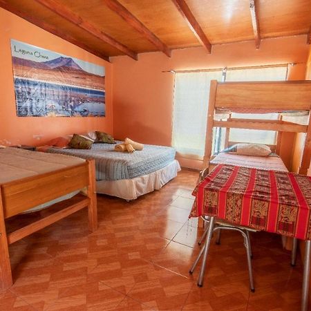 Hostal Nuevo Sol Y Viento Hostel ซานเปโดร เด อาตากามา ภายนอก รูปภาพ