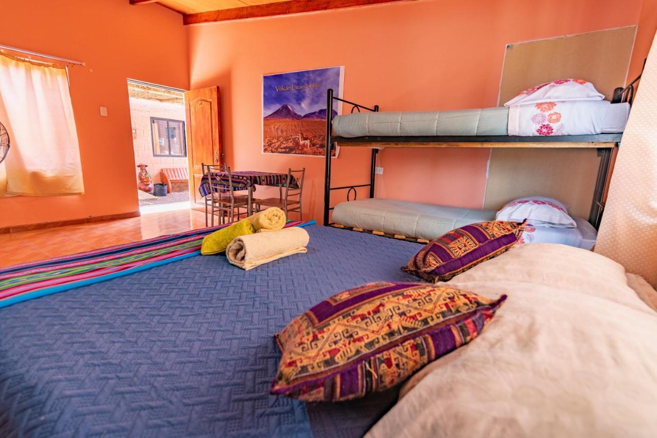 Hostal Nuevo Sol Y Viento Hostel ซานเปโดร เด อาตากามา ภายนอก รูปภาพ