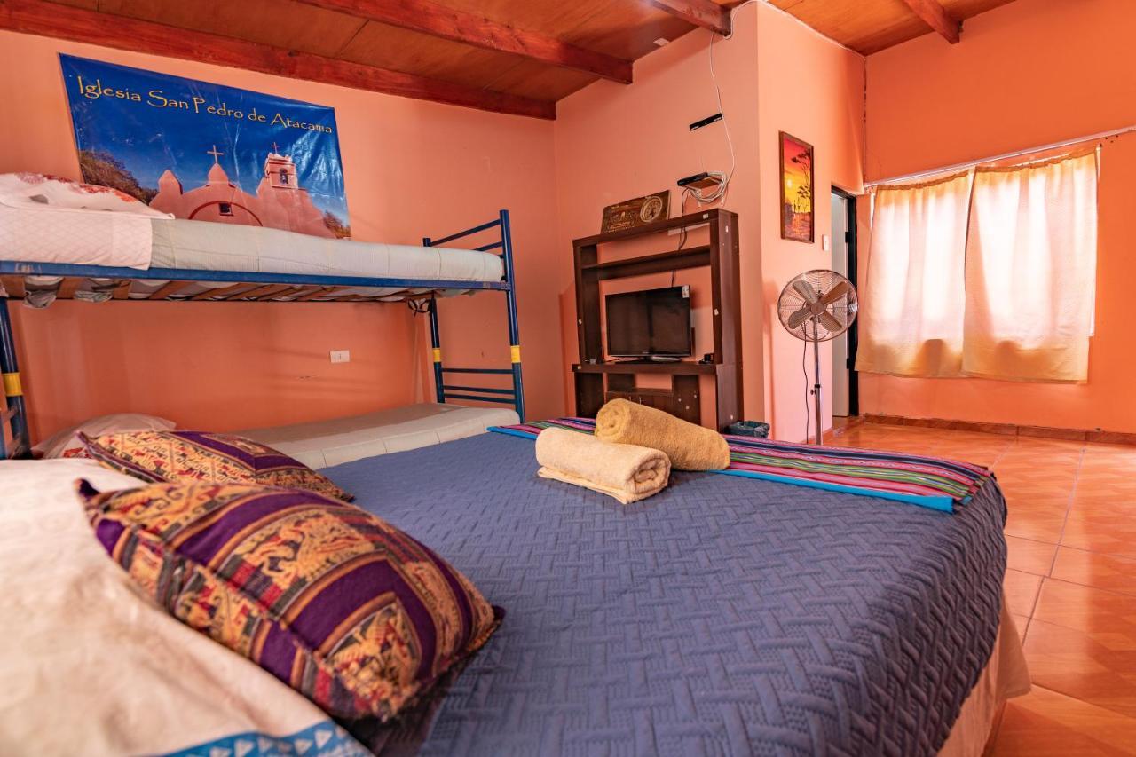 Hostal Nuevo Sol Y Viento Hostel ซานเปโดร เด อาตากามา ภายนอก รูปภาพ